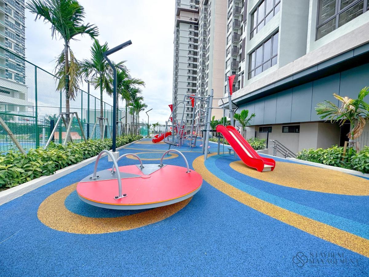 Bali Residences Sea View Suites Melaka Exterior foto